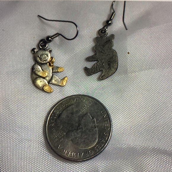 Teddy bear dangle earrings on wires - Picture 2 of 2